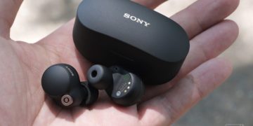 Sony WF-1000XM4 -kuulokkeet ovat pienemmät, tukevat LDAC:tä ja vaimentavat melua paremmin